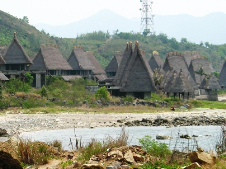 Nguyễn Đức Chi đi tù, “Liên quân” đòi thâu tóm “nàng tiên cá” Rusalka